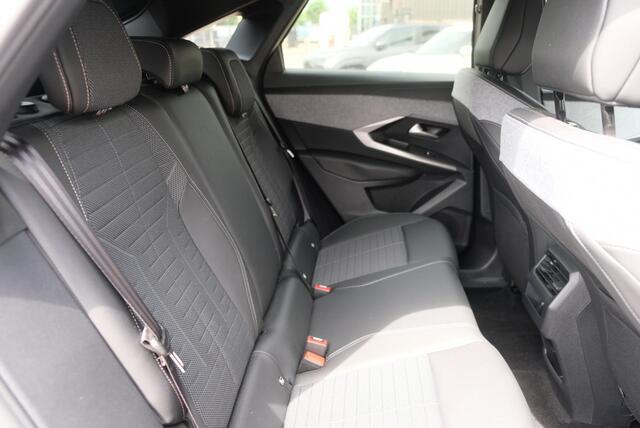 Peugeot 3008 1.2 Hybrid 136pk e-DCS6 Allure | Panoramic Navigation | Adaptive Cruise | Keyless | 360° Camera | Blind Spot | PDC | Winter Pakket