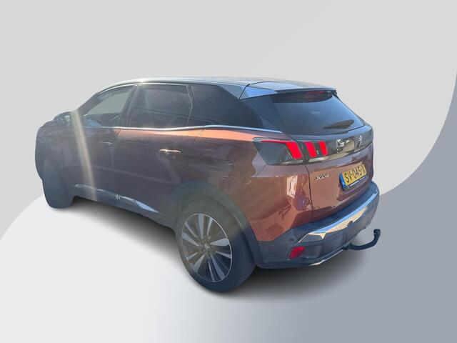 Peugeot 3008 1.2 PureTech GT Line 130pk | Trekhaak | Achteruitrijcamera | 18 inch | Navigatie | Virtuele Cockpit