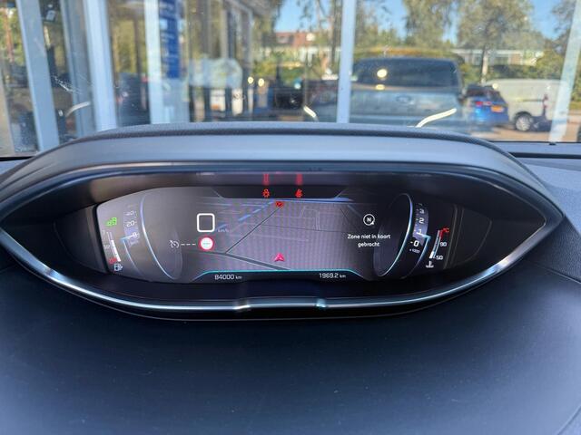 Peugeot 3008 1.2 PureTech GT Line 130pk | Trekhaak | Achteruitrijcamera | 18 inch | Navigatie | Virtuele Cockpit