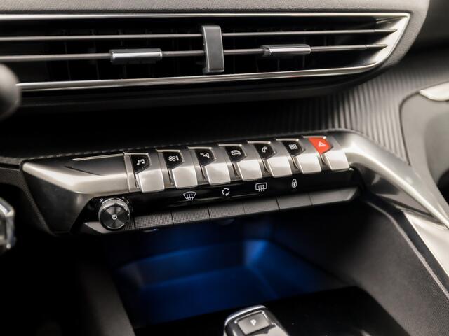 Peugeot 3008 1.2 PureTech Premium Sport Automaat (APPLE CARPLAY, GROOT NAVI, ADAPTIVE CRUISE, PARKEERSENSOREN, SPORTSTOELEN, GETINT GLAS, LANE ASSIST, NIEUWE APK, NIEUWSTAAT)