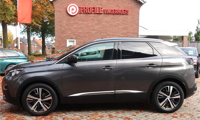 Peugeot 3008 * GT-Line * 130 Pk. Benzine * Open Schuifdak * 1/2 Lederen Interieur * Dodehoekbewaking * Navigatie * Climate & Cruise Control * L.M. Velgen * Keyless Entry & Start Button * Elektisch bed. Achterklap * Vingerhoets; Vierde Generatie, Eersteklas Service. AL