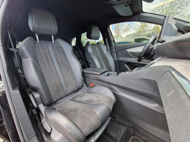 Peugeot 3008 1.2T 130pk Automaat GT Pack Business | Trekhaak | Stoelverwarming | Climate & Adaptive Cruise Control | 3D-Cockpit | Elektrische Achterklep |