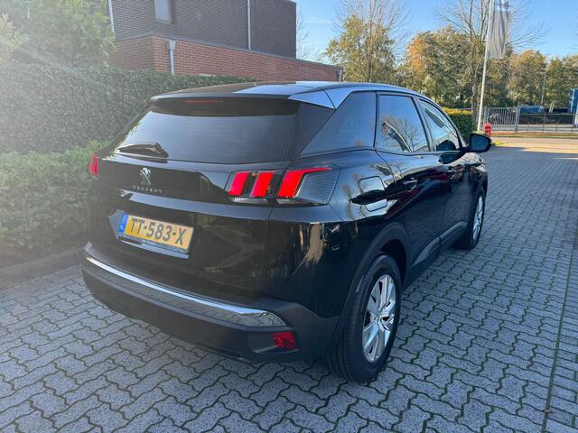 Peugeot 3008 1.2 PureTech Blue Lease Executive virtual cockpit, navi, cruise