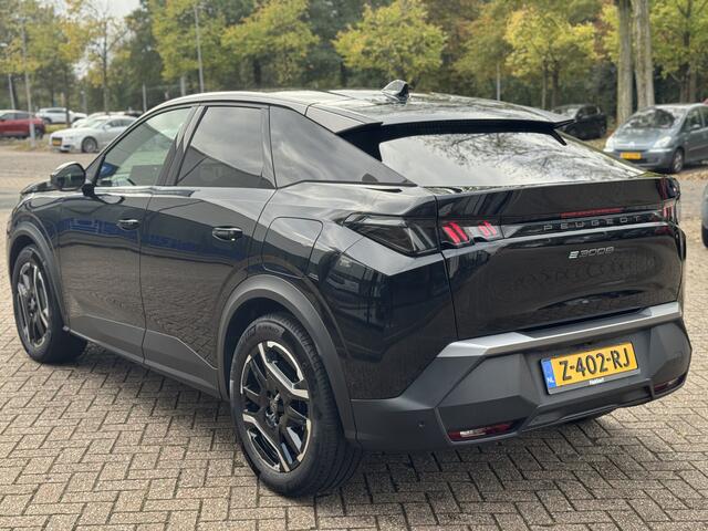Peugeot 3008 e-3008 Allure 73 kWh | 526km WLTP|Long Range