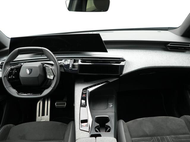 Peugeot 3008 1.2 Hybrid 136 GT | Navigatie | Alcantara bekleding | Doorlopend scherm |