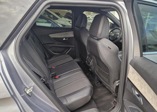 Peugeot 3008 1.2 Hybrid 145 GT | Climate & Cruise Control | Navigatie | Achteruitrij Camera | Stoelverwarming