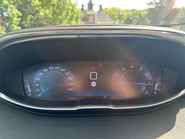 Peugeot 3008 1.2 PureTech Allure | Adaptive | Keyless | 360 Camera | Dealer Onderhouden |