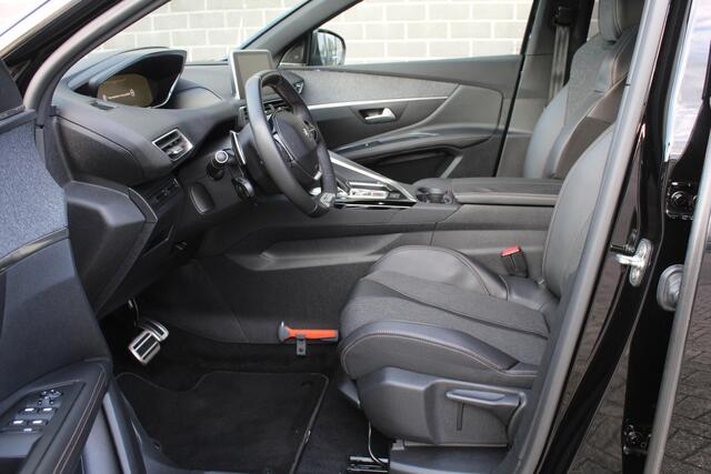 Peugeot 3008 1.6 e-THP GT Line / Panoramadak / Carplay / Trekhaak