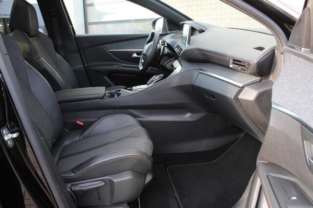Peugeot 3008 1.6 e-THP GT Line / Panoramadak / Carplay / Trekhaak