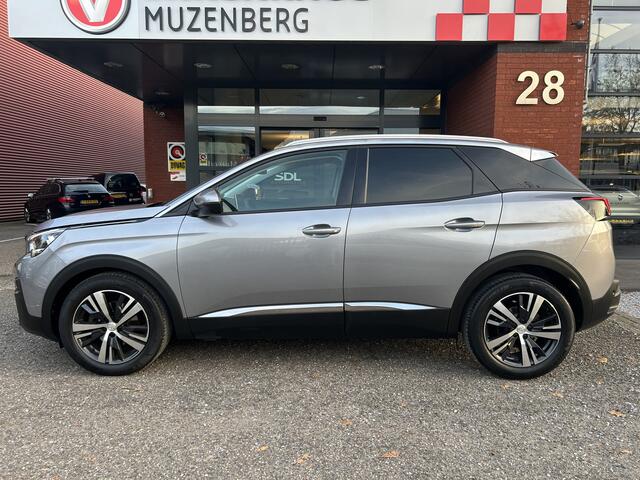 Peugeot 3008 1.2 PureTech Allure // LED // NAVI + CARPLAY // PDC V+A // CAMERA V+A // PANO/SCHUIFKANTELDAK