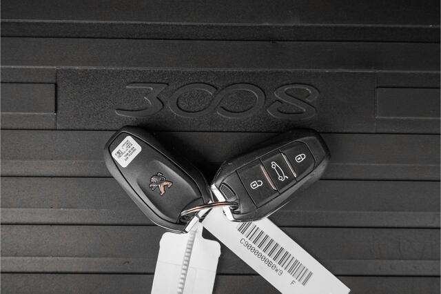 Peugeot 3008 1.2 PureTech Blue Lease Premium ACC Camera Trekhaak 1e Eig Ori NL