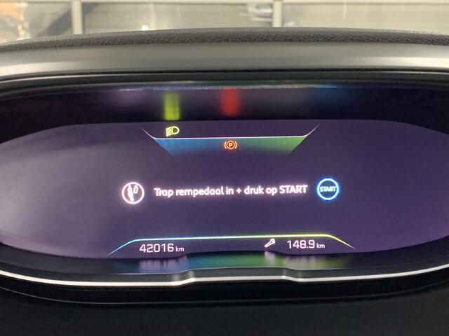 Peugeot 3008 1.6 HYbrid4 300 GT Pack Business PANORAMADAK | ACHTERUITRIJCAMERA | NAVIGATIE