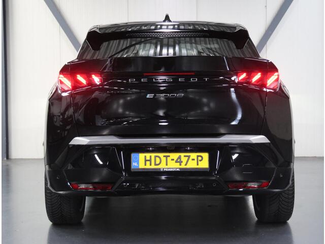 Peugeot 3008 e-3008 GT Avantage 210PK 73 kWh | 1ste eigenaar | AUTOMAAT | AppleCarPlay/AndroidAuto | Adaptive Cruise Control | Stoel/Stuurverwarming | Trekhaak | Camera | Alcantara/Leer | Sfeerverlichting | Virt.Cockpit | Keyless | Isofix | Privacy Glass | Parkeersens