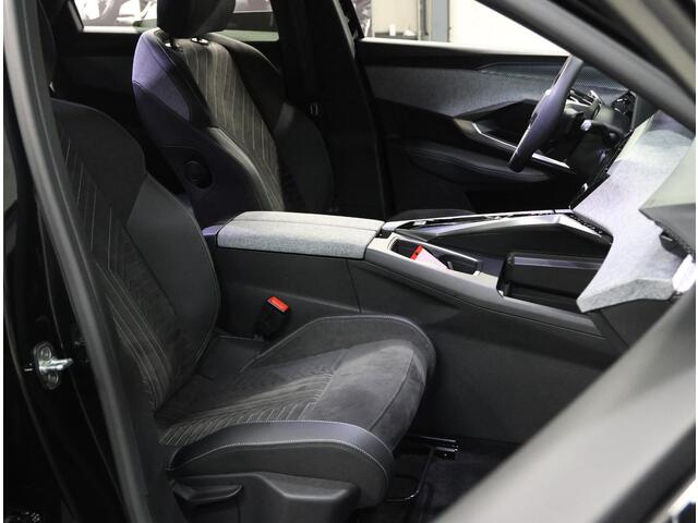 Peugeot 3008 e-3008 GT Avantage 210PK 73 kWh | 1ste eigenaar | AUTOMAAT | AppleCarPlay/AndroidAuto | Adaptive Cruise Control | Stoel/Stuurverwarming | Trekhaak | Camera | Alcantara/Leer | Sfeerverlichting | Virt.Cockpit | Keyless | Isofix | Privacy Glass | Parkeersens