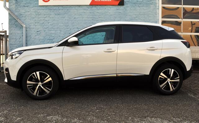 Peugeot 3008 1.2 GT Line Aut Schd elek kl key-less nav
