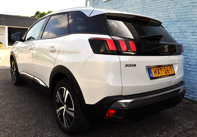 Peugeot 3008 1.2 GT Line Aut Schd elek kl key-less nav