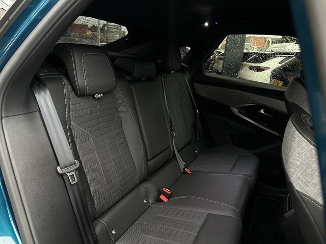 Peugeot 3008 1.2 Hybrid 145 GT Automaat/Stoel verwarming/Camera.