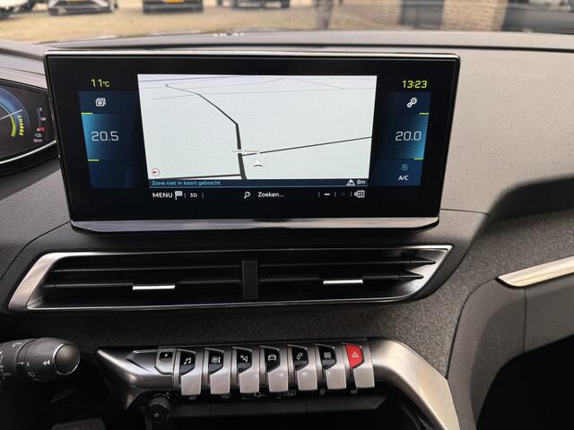 Peugeot 3008 1.6 HYbrid4 300PK Allure Pack Business 360Camera Carplay