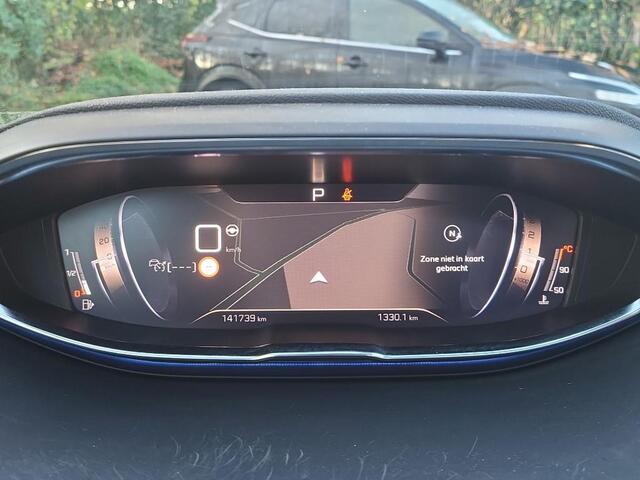Peugeot 3008 1.2 PureTech Aut. GT Line | Trekhaak | Panorama | Camera |