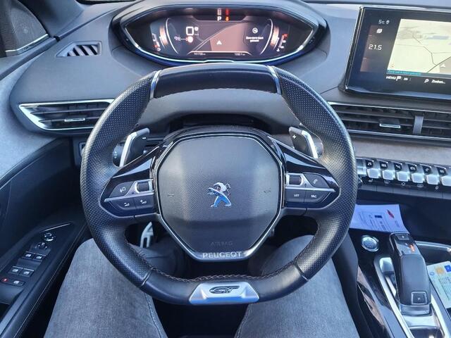 Peugeot 3008 1.2 PureTech Aut. GT Line | Trekhaak | Panorama | Camera |