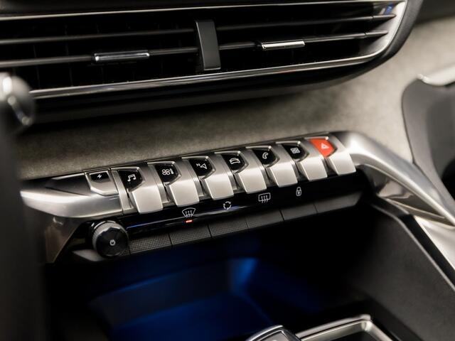 Peugeot 3008 1.6 HYbrid4 300 GT Automaat (PANORAMADAK, APPLE CARPLAY, GROOT NAVI, LEDER, SPORTSTOELEN, ADAPTIVE CRUISE, GETINT GLAS, SFEERVERLICHTING, NIEUWSTAAT)