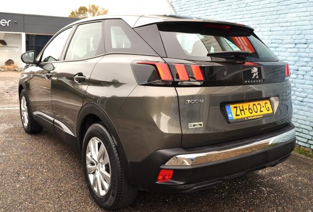 Peugeot 3008 1.2 Active Aut. Navi nw distributie