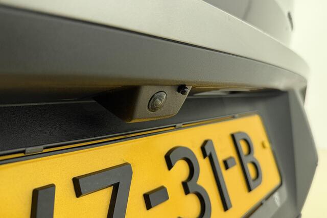 Peugeot 3008 1.2 Hybrid 136 Allure 145pk | Automaat | Navigatie | Rondomzicht Camera | Climate Control | Cruise Control Adaptief | 19" Lichtmetalen Velgen | Keyless Entry - Start