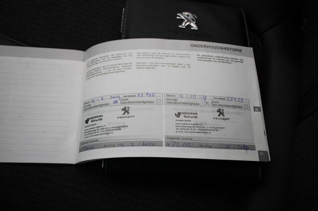 Peugeot 3008 1.2 PureTech GT-Line - Digital cockpit, Carplay, Navi, Camera, Cruise, Half Leer