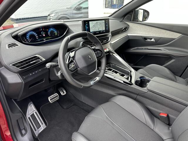 Peugeot 3008 1.6 HYbrid 225 GT | Navigatie | Plug in Hybride | Trekhaak 1250 KG Afneembaar | Elektrische Achterklep | Full LED Verlichting | Automaat | Dodehoek bewaking | Stoelverwarming | Adaptieve Cruise Control |19 inch Lichtmetaal | Camera | Stoelverwarming |