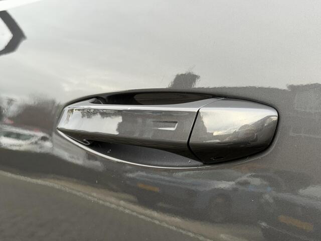 Peugeot 3008 GT 1.2 Hybrid 136PK e-DCS6 Automaat Navigatie, Rondomzichtcamera, Keyless, Alcantara, Stoel & Stuurwielverwarming, Parkeersensoren