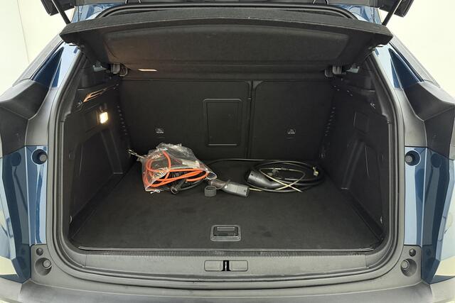 Peugeot 3008 1.6 plug-in Hybrid 180 Allure Automaat | Camera | Parkeersensor | Adaptieve cruise control | Bluetooth | Navigatie | Start/stop | Mirror Screen | 1e eigenaar