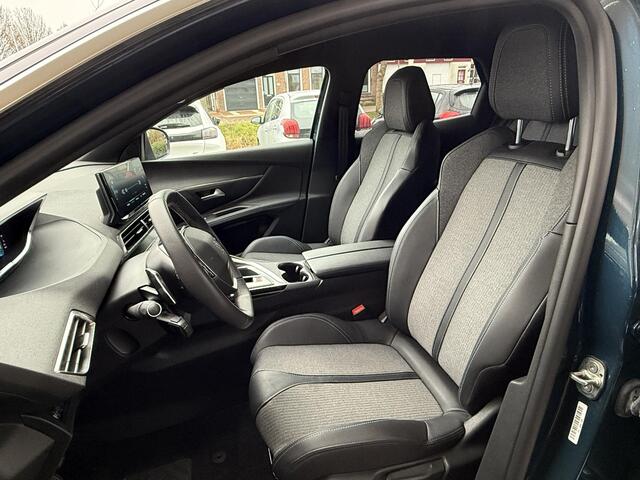 Peugeot 3008 1.6 HYbrid 180 Allure Pack Business | 19 inch | Automaat | Achteruitrijcamera | Electronic climate control | Navigatie systeem