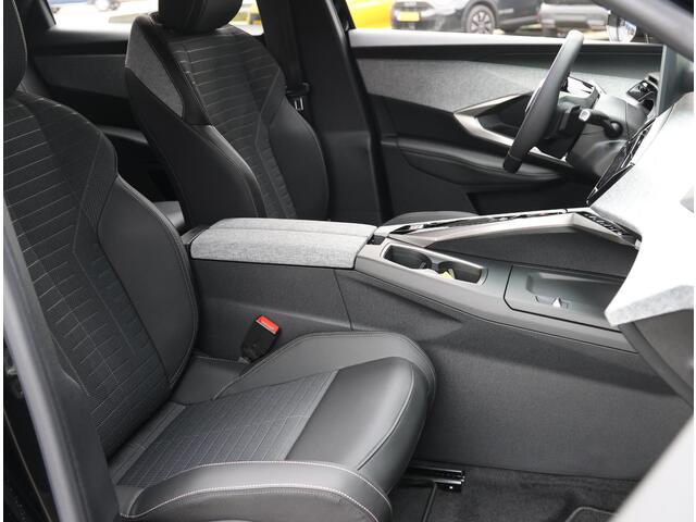 Peugeot 3008 1.2 Hybrid 136 Allure Automaat | Navigation Pack | Metaalkleur | 19" LM Velgen | Parkeerhulp |