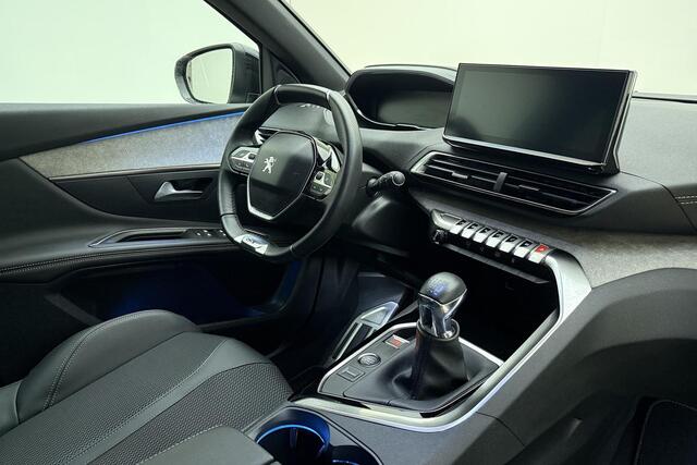 Peugeot 3008 1.2T 130pk GT | Achteruitrijcamera | Parkeersensoren V+A | Cruise & Climate control | Navi | Apple Carplay / Android Auto