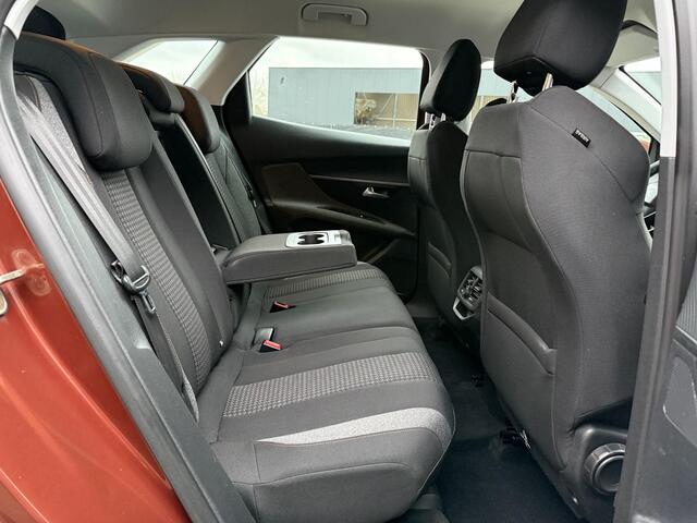 Peugeot 3008 1.2 PureTech Allure 2e Eigenaar,Navi,Clima,Cruuise,PDC,Automaat,Trekhaak,Stoelverwarming,APK tot 03-2026