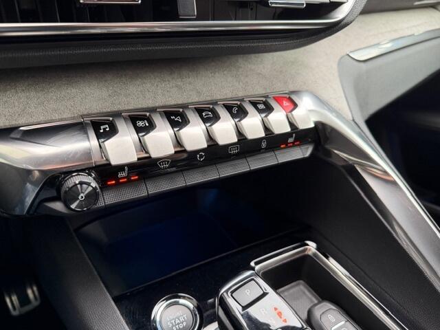 Peugeot 3008 1.2 PT GT Line / 1 JAAR GARANTIE / Stoelverwarming/ Apple Carpla