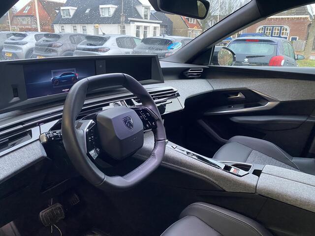 Peugeot 3008 1.2 Hybrid 145 Allure | Apple CarPlay/Android Auto | Achteruitrijcamera | Keyless | Climate | LED koplampen