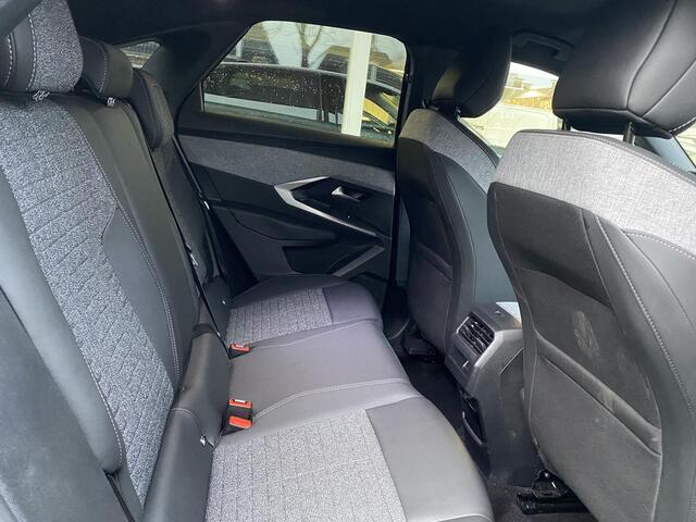 Peugeot 3008 1.2 Hybrid 145 Allure | Apple CarPlay/Android Auto | Achteruitrijcamera | Keyless | Climate | LED koplampen