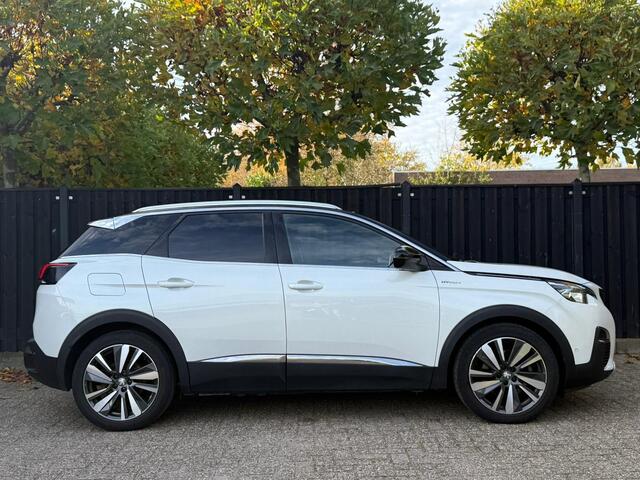 Peugeot 3008 1.6 HYbrid4 300 GT Pack Business