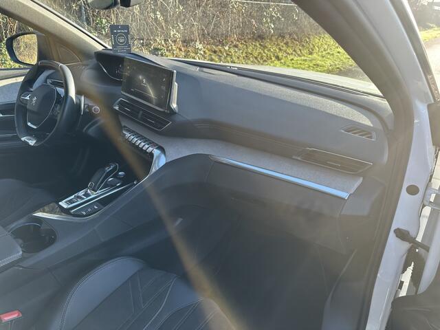 Peugeot 3008 1.2 PureTech AllureP