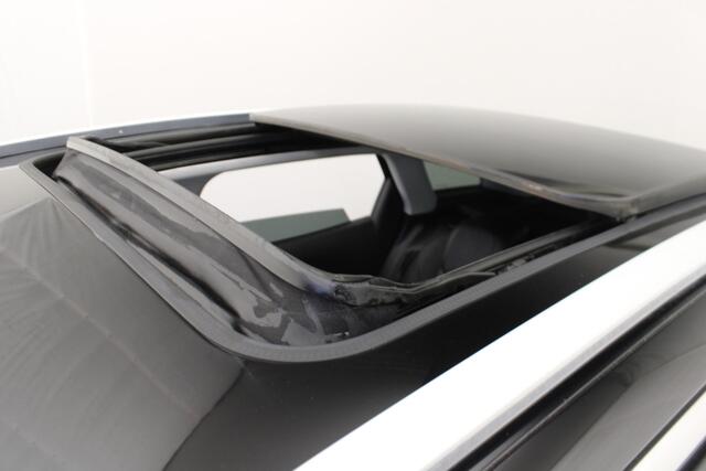 Peugeot 3008 1.2 PureTech Allure |Pano|