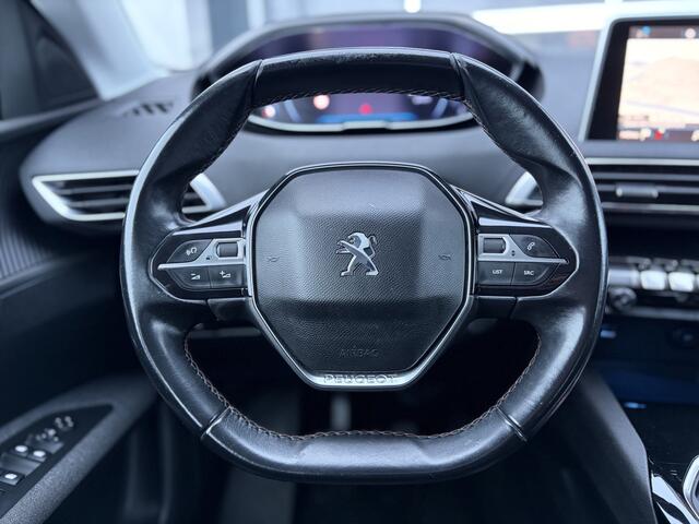 Peugeot 3008 1.2 PureTech AGC Allure 131pk | Nieuwe Distributieriem | Apple Carplay/Android Auto | Cruise control | Electronic climate control | LED dagrijverlichting | Navigatiesysteem | Trekhaak | Prachtig exemplaar!