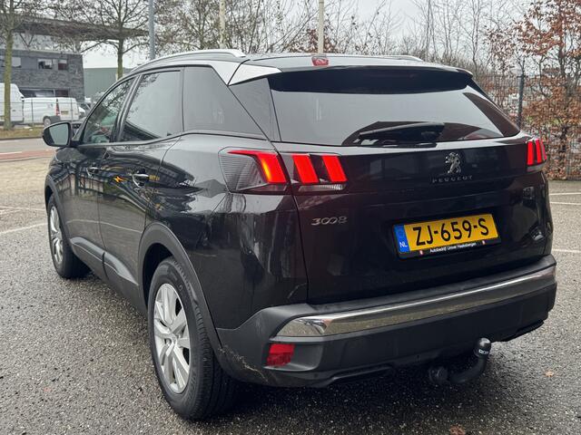 Peugeot 3008 1.2 Turbo AGC Allure // D. RIEM VERVANGEN!! // NAVI // PDC // CRUISE // CLIMA // TREKHAAK //