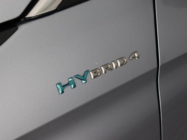 Peugeot 3008 1.6 HYbrid4 300 GT Pack Business (Pano / 360 Camera / ACC / Navi)