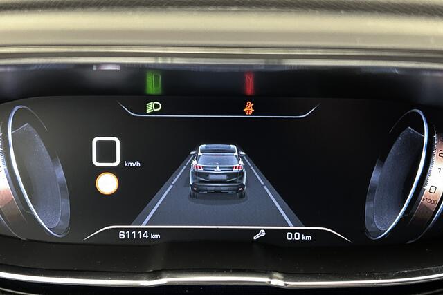 Peugeot 3008 1.2 PureTech GT Line | Trekhaak | LED koplampen | Half lederen bekleding