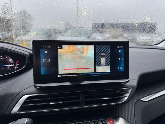 Peugeot 3008 1.2 PURETECH ALLUREP