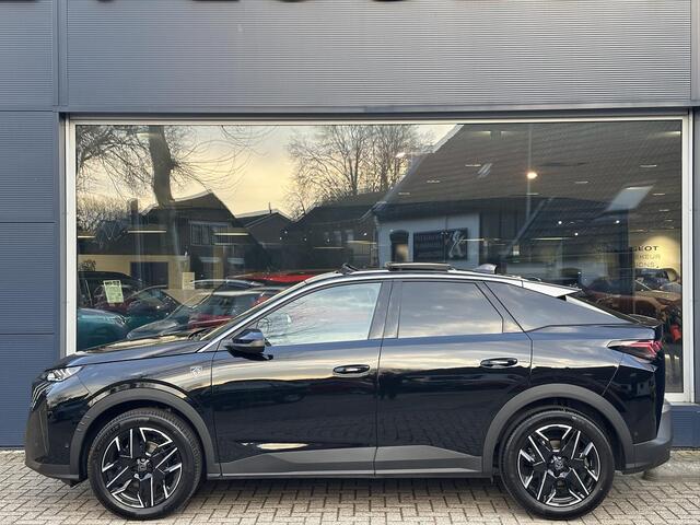 Peugeot 3008 1.2 Hybrid 145 PK GT Exclusive | Meest Complete van NL | Bouwjaar 10-2025 | Ruim ¤ 11.000 Voordeel | Panorama/Schuif-Kanteldak | Afn. Trekhaak 1200 KG | FOCAL Audio | Luxe Alcantara & Leder Interieur met Massage | 360 Vision Camera | Navigatie | Adaptieve