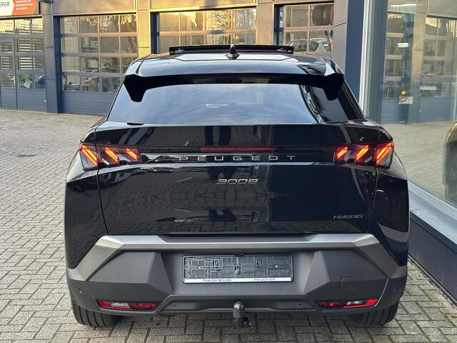Peugeot 3008 1.2 Hybrid 145 PK GT Exclusive | Meest Complete van NL | Bouwjaar 10-2025 | Ruim ¤ 11.000 Voordeel | Panorama/Schuif-Kanteldak | Afn. Trekhaak 1200 KG | FOCAL Audio | Luxe Alcantara & Leder Interieur met Massage | 360 Vision Camera | Navigatie | Adaptieve