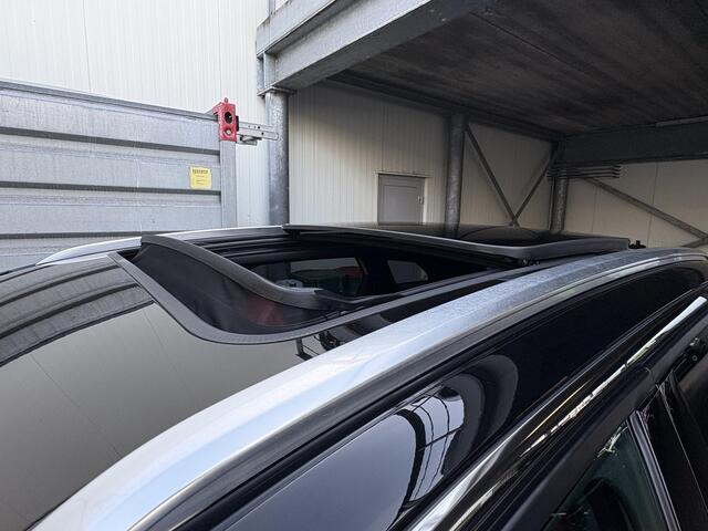 Peugeot 3008 GT 1.6 PHEV HYbrid 225pk e-EAT8 | SCHUIF/KANTELDAK | NAPPA LEDER | FOCAL HIFI | KEYLESS ENTRY | MASSAGE | STOELVERW. | CAMERA