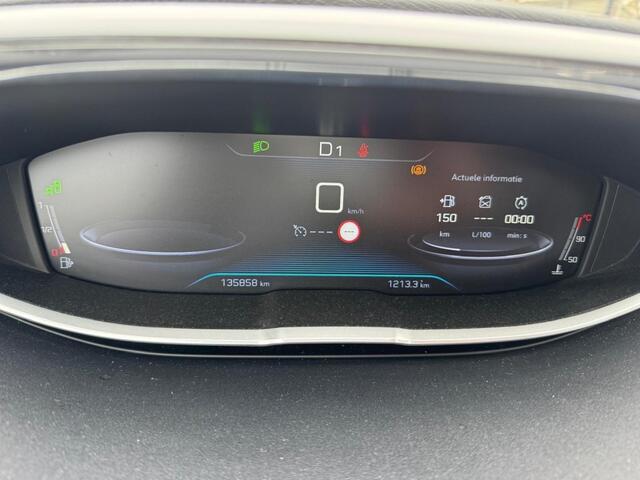 Peugeot 3008 1.6 E-thp 121KW/165PK GT Line 2017 Wit